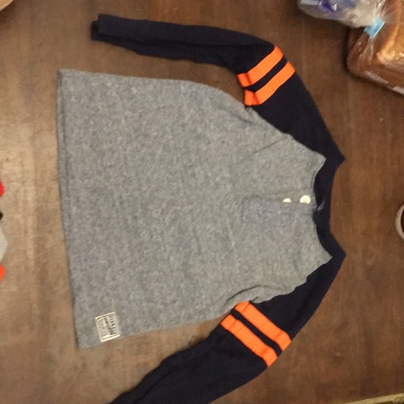 Long sleeves - Picture 1 of 7